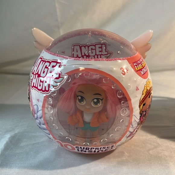 NWT Itty Bitty Prettys Series 1 Angel High Zesti Beat Mystery Pack, Size: One - Picture 2 of 5